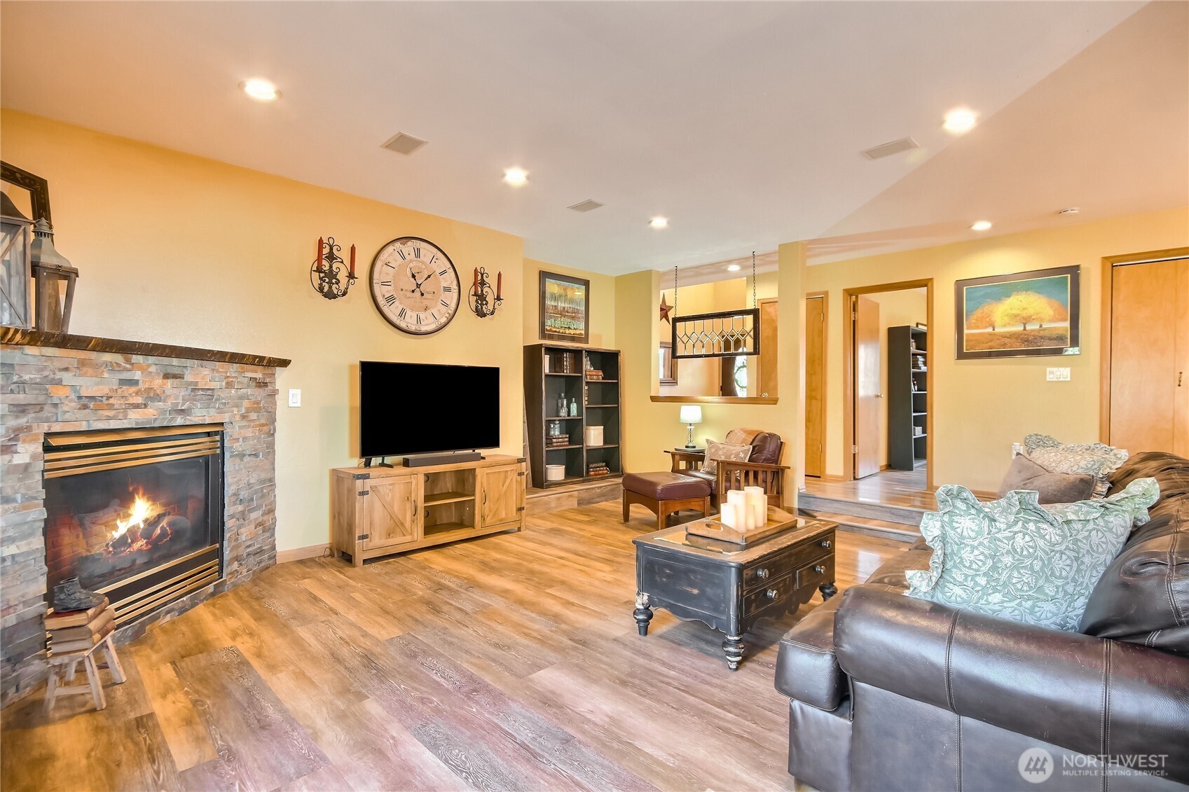 24608 SE 387th Street , Enumclaw, WA 98022