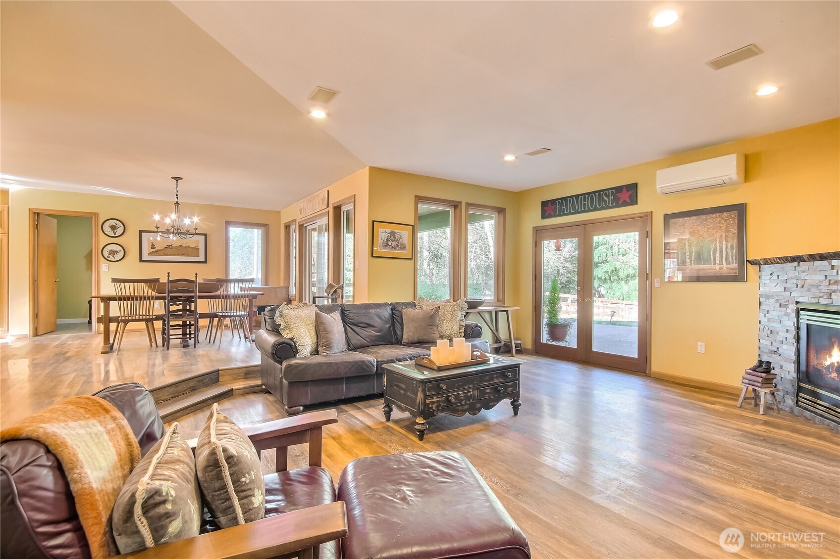 24608 SE 387th Street , Enumclaw, WA 98022