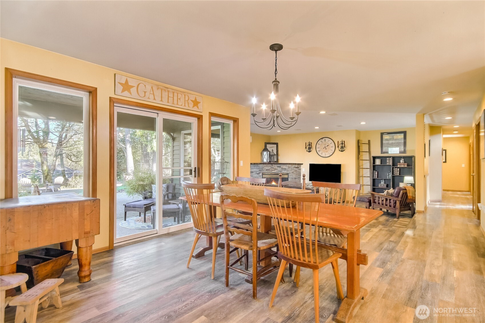 24608 SE 387th Street , Enumclaw, WA 98022