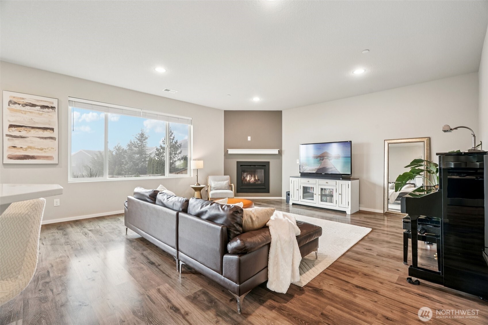 1712 NE Pioneer Lane , Camas, WA 98607