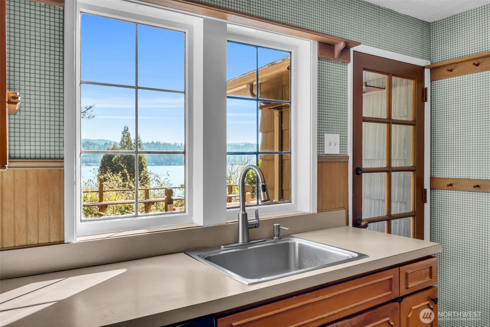 4514 Ferncroft Road , Mercer Island, WA 98040