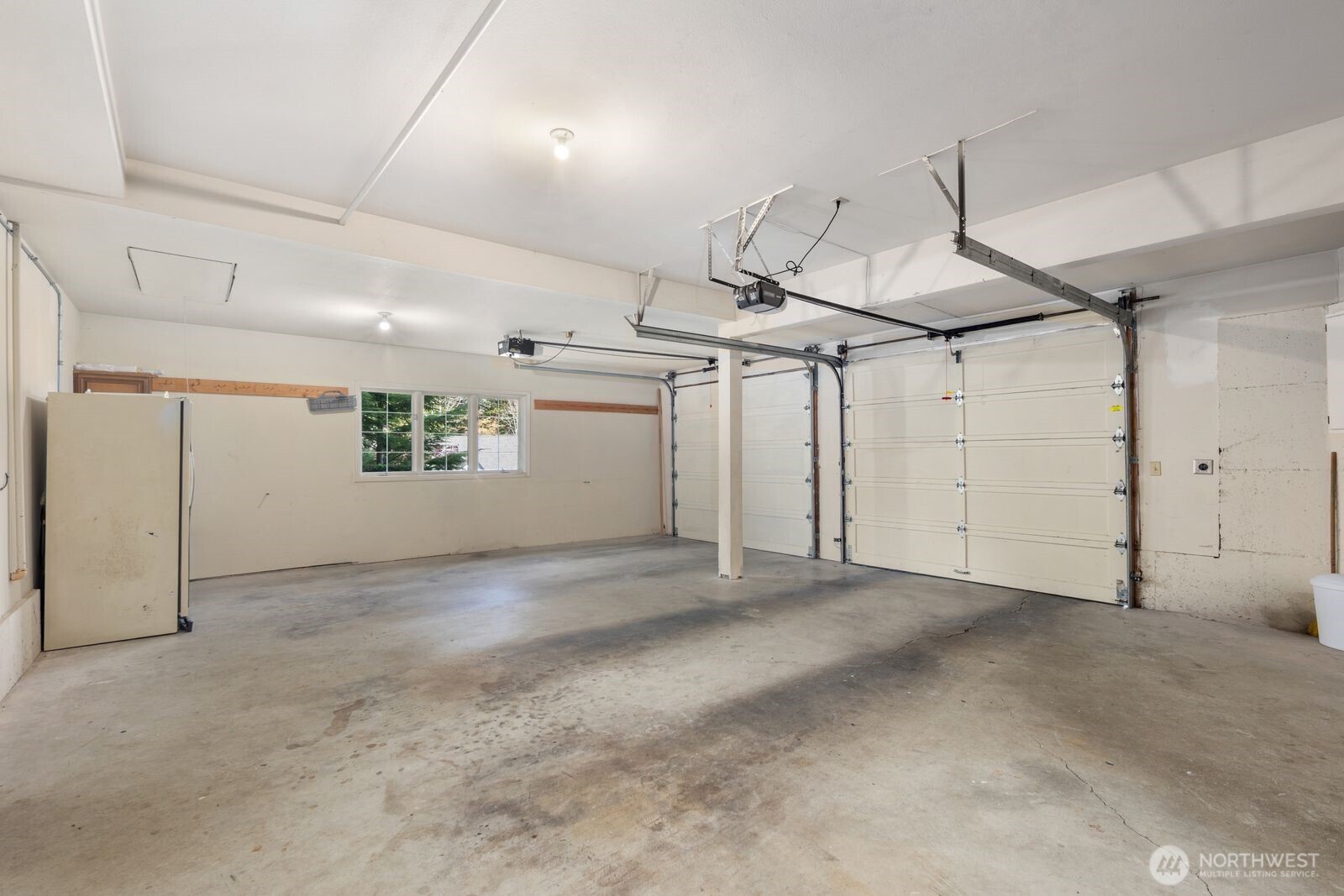 4601 NE 89th Street , Seattle, WA 98115