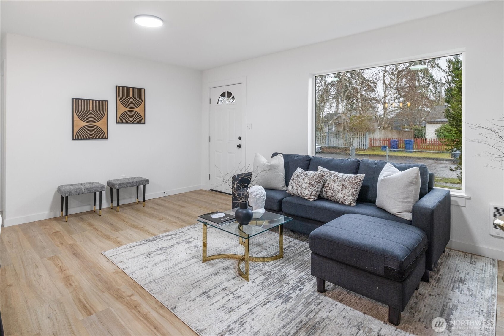 4611 S Reade St , Tacoma, WA 98409