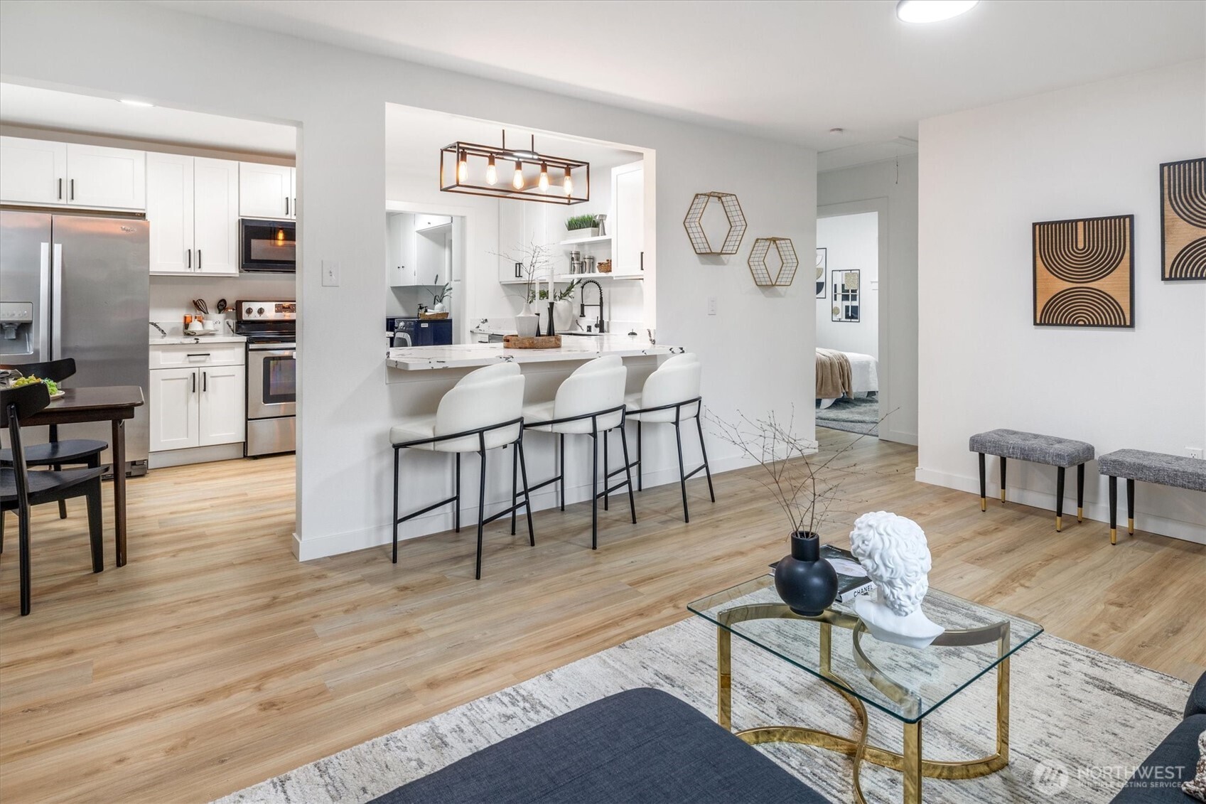 4611 S Reade St , Tacoma, WA 98409