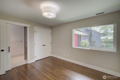 9160 NE 19th Street , Clyde Hill, WA 98004 - Photo 15