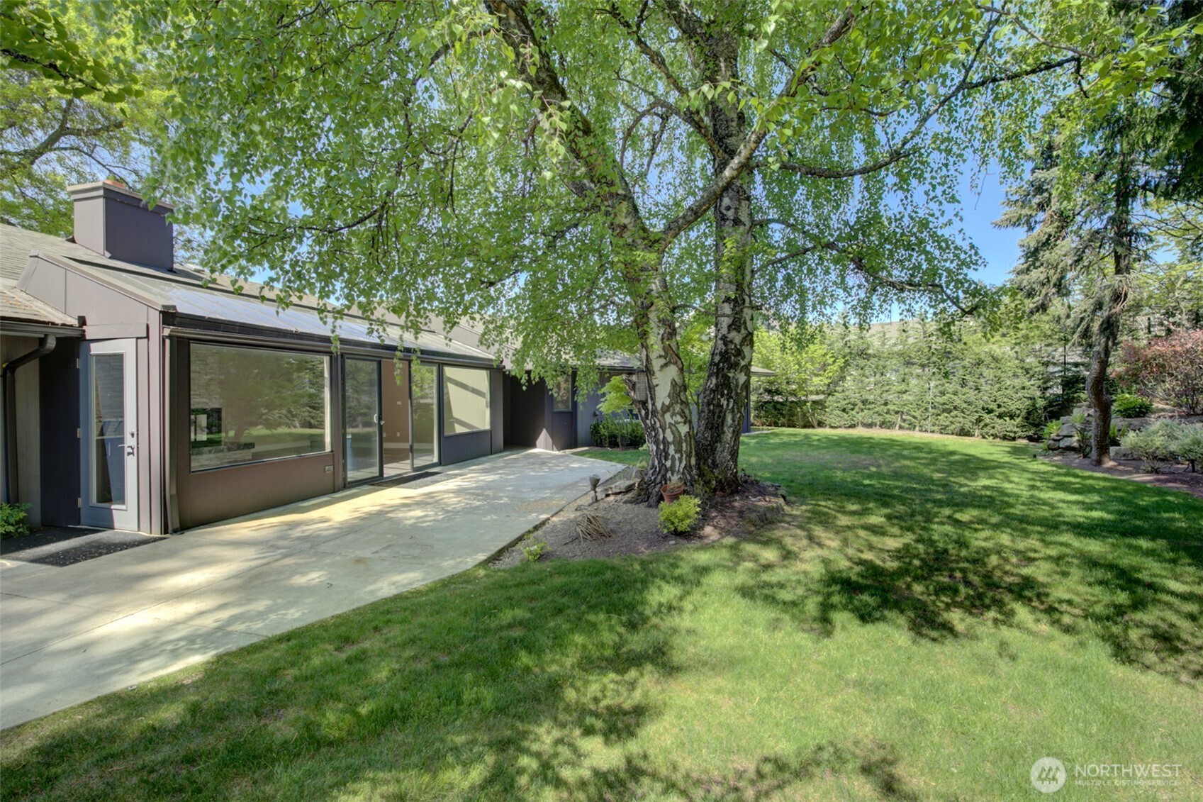 9160 NE 19th Street , Clyde Hill, WA 98004