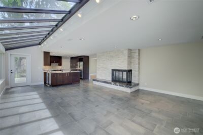 9160 NE 19th Street , Clyde Hill, WA 98004 - Photo 8