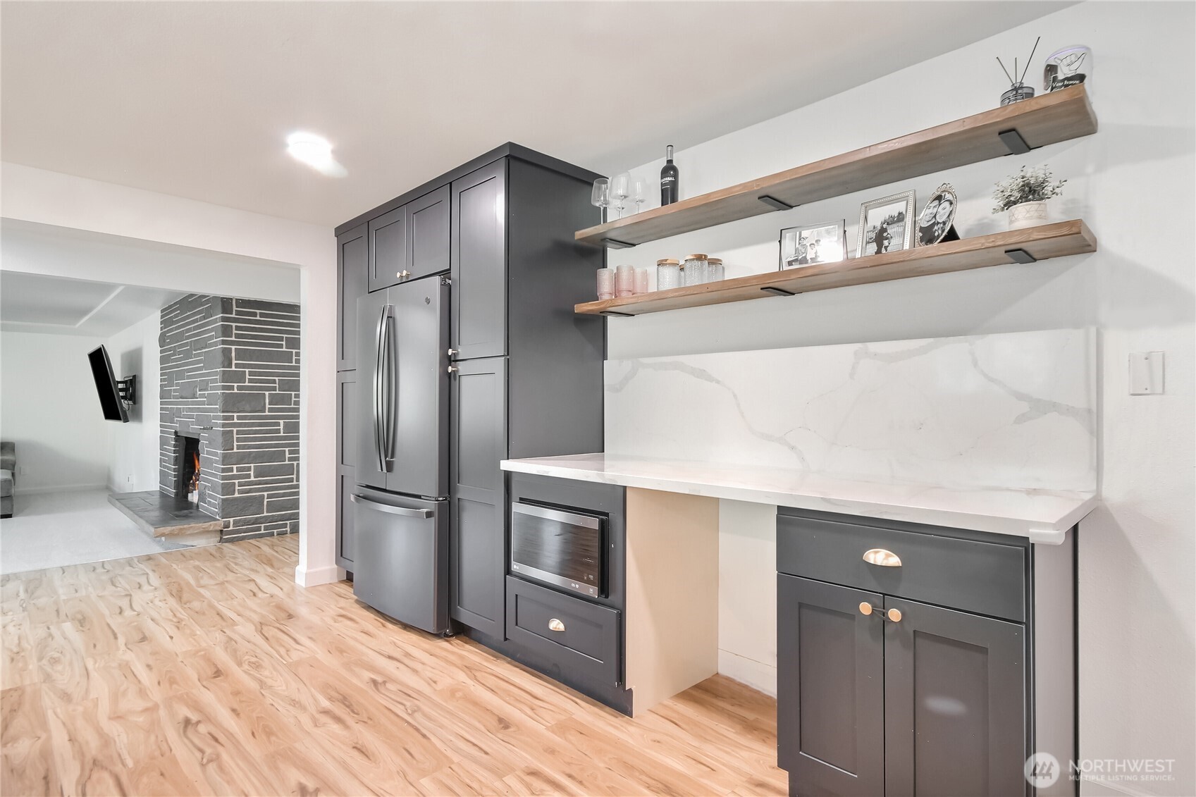 6902 Mount Tacoma Drive SW, Lakewood, WA 98499