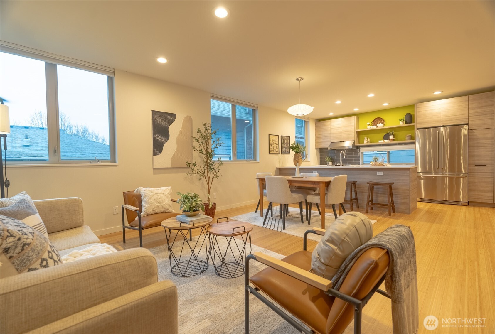 4413 Meridian Avenue N, Seattle, WA 98103