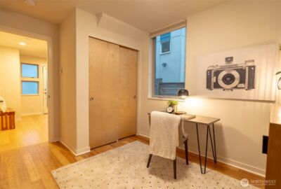 4413 Meridian Avenue N, Seattle, WA 98103 - Photo 21