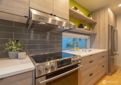 4413 Meridian Avenue N, Seattle, WA 98103 - Photo 7