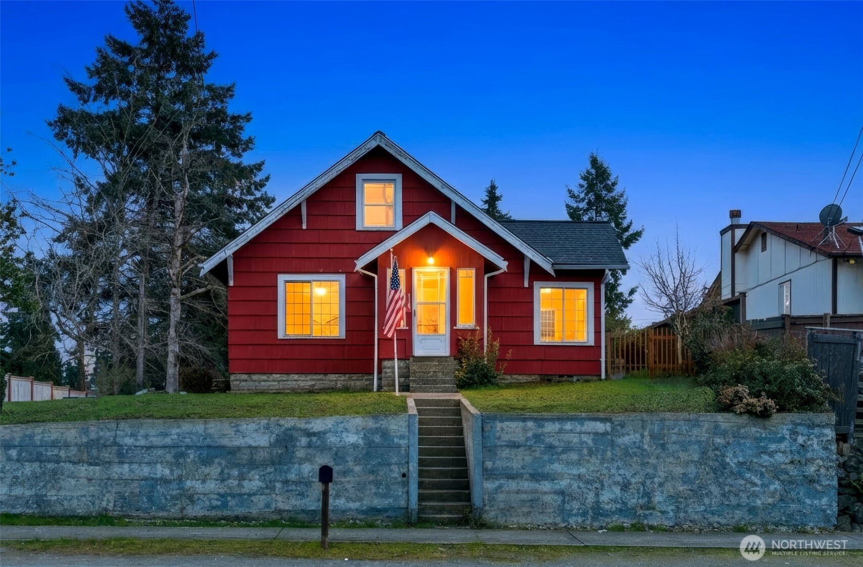 1105 S Orchard Street , Tacoma, WA 98465