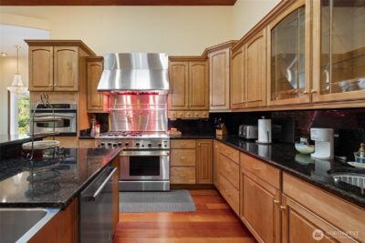 43103 Hilligoss Lane E, Eatonville, WA 98328 - Photo 15