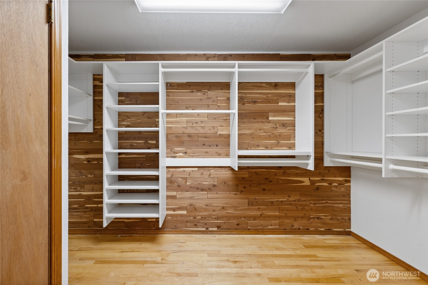 43103 Hilligoss Lane E, Eatonville, WA 98328