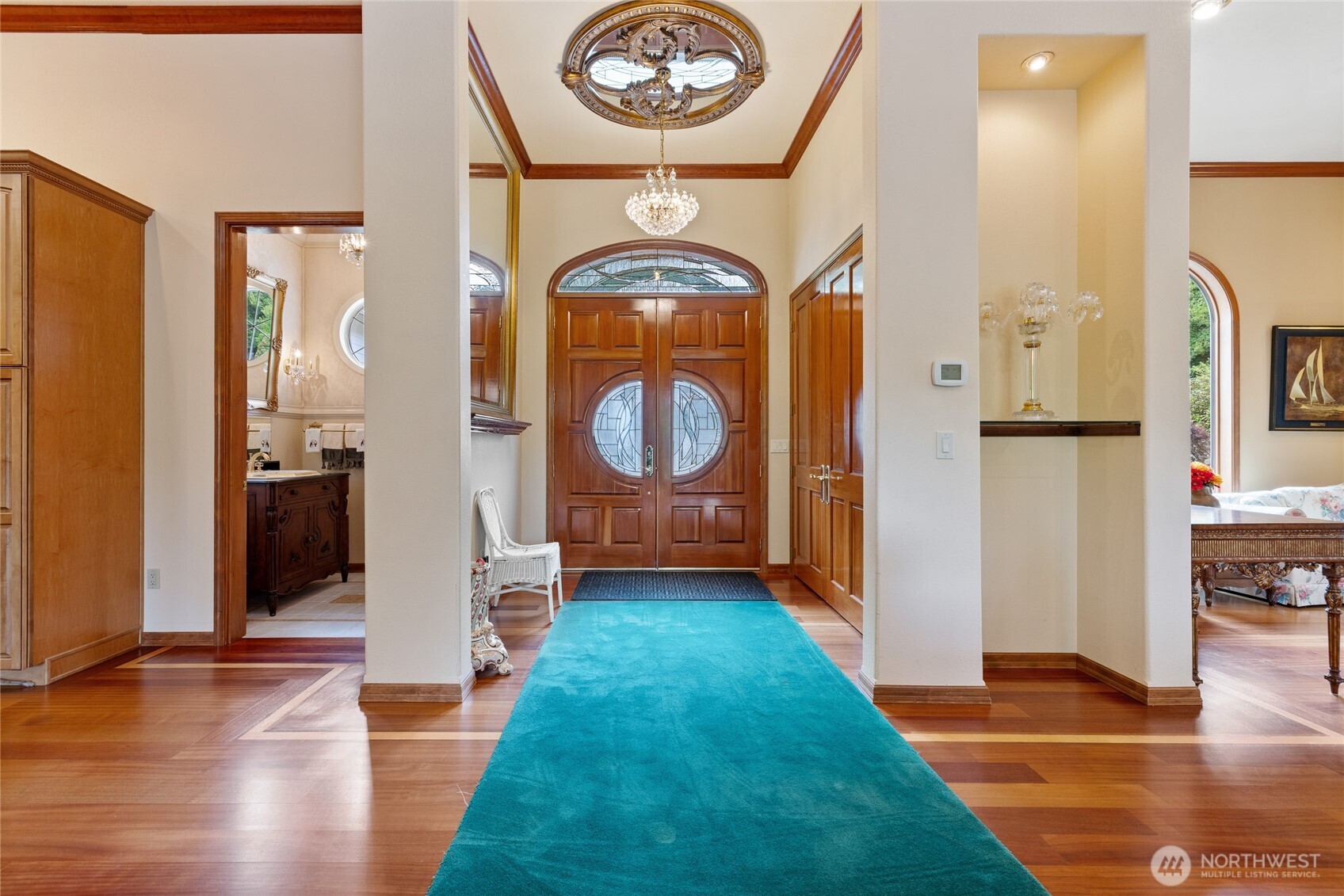 43103 Hilligoss Lane E, Eatonville, WA 98328