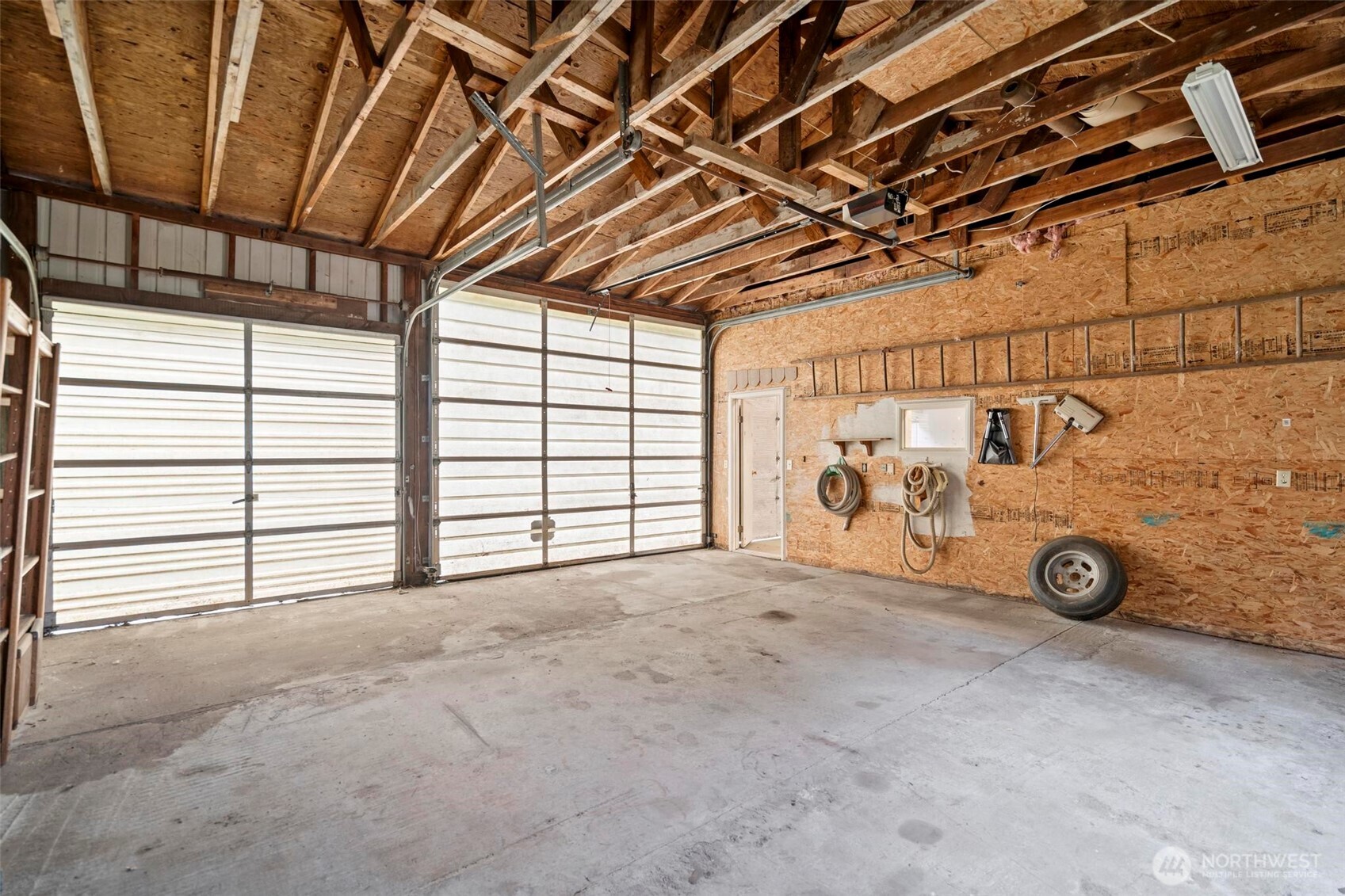 115 Cinebar Road , Cinebar, WA 98533