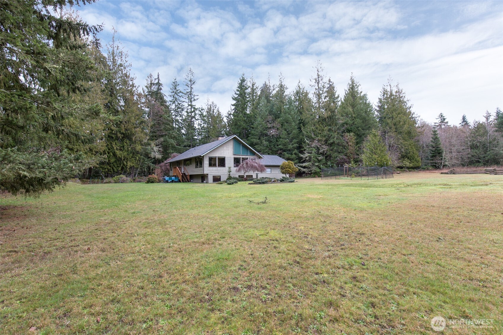 3547 Deer Park Road , Port Angeles, WA 98362