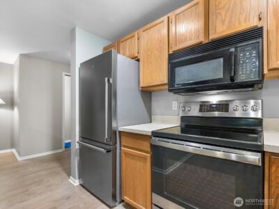 21227 76th Avenue W #B8, Edmonds, WA 98026 - Photo 12