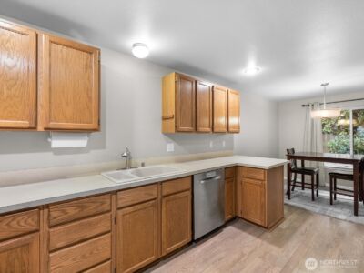 21227 76th Avenue W #B8, Edmonds, WA 98026 - Photo 13