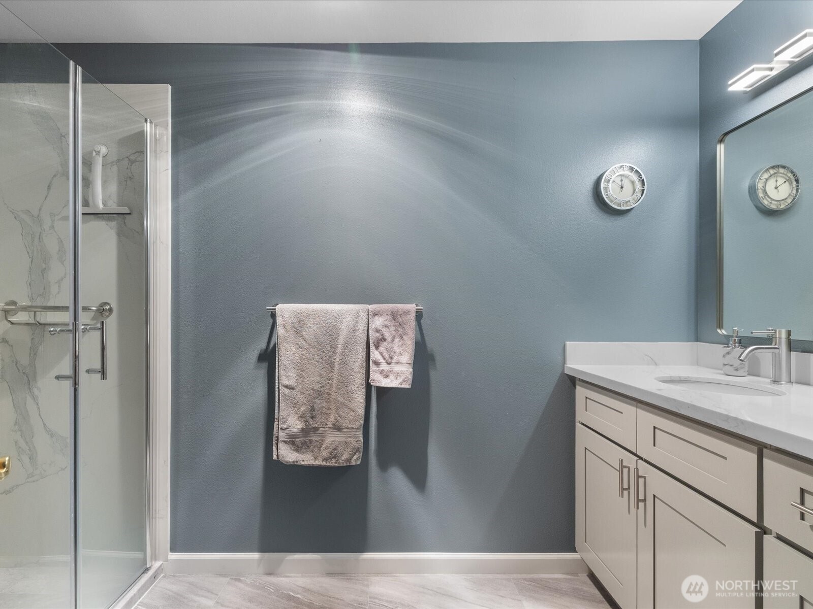 21227 76th Avenue W #B8, Edmonds, WA 98026