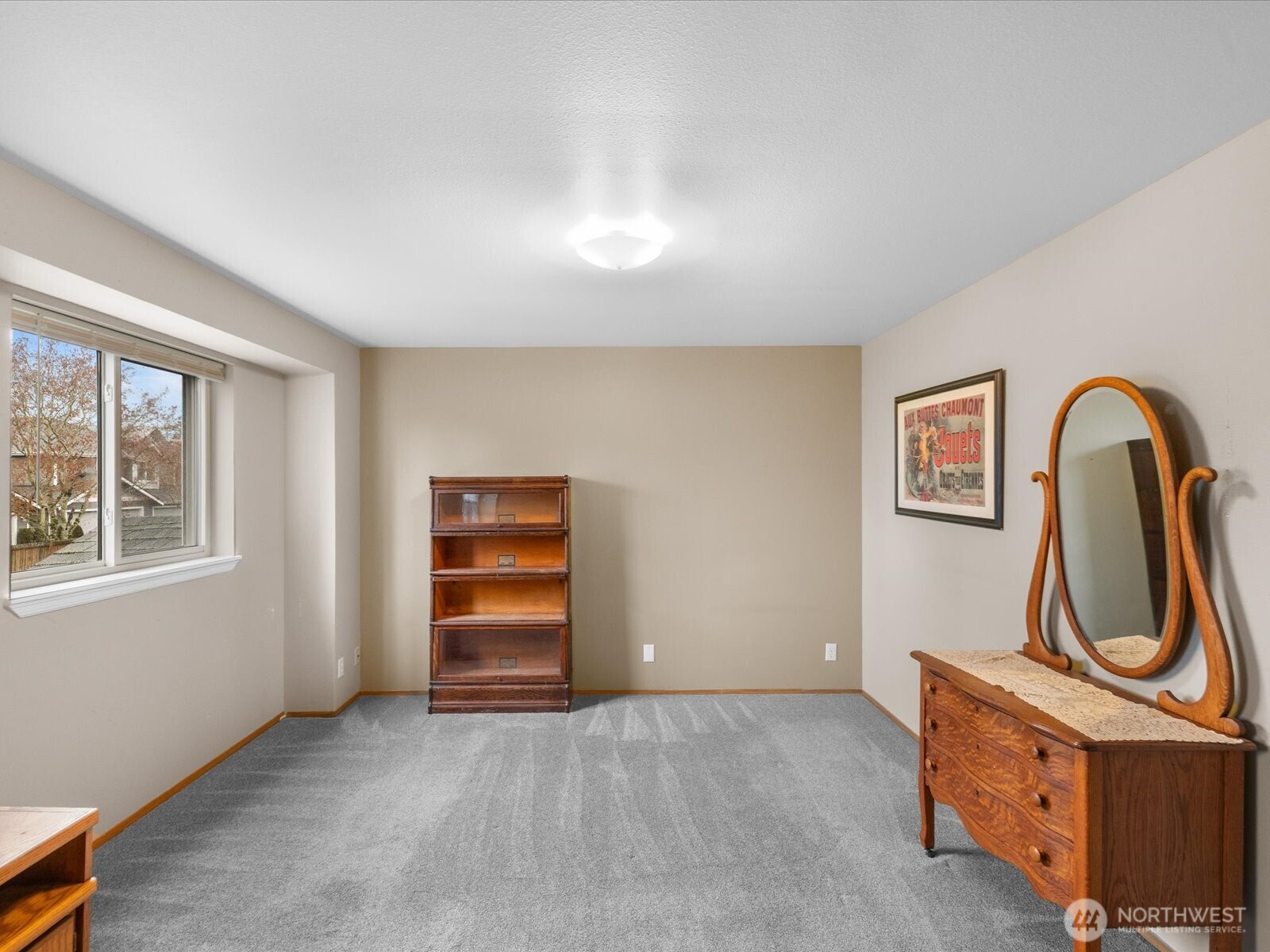 21227 76th Avenue W #B8, Edmonds, WA 98026