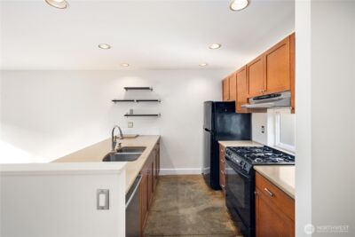 112 22nd Avenue #B, Seattle, WA 98122 - Photo 12