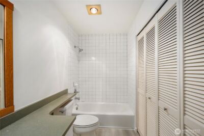 112 22nd Avenue #B, Seattle, WA 98122 - Photo 19