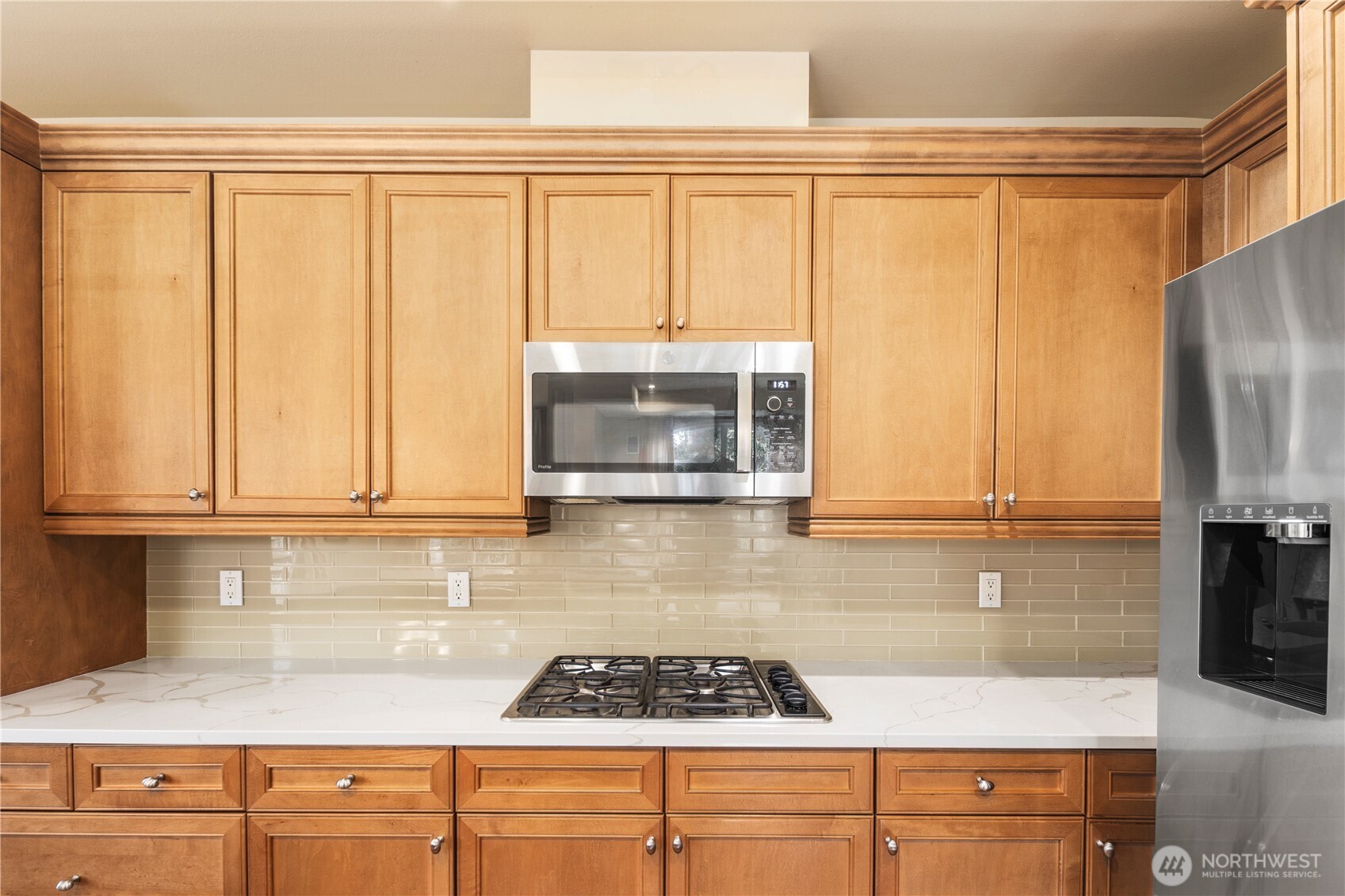 10398 NE 17th Street #305, Bellevue, WA 98004