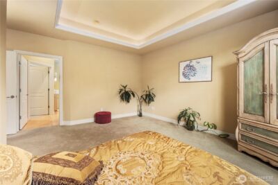 10398 NE 17th Street #305, Bellevue, WA 98004 - Photo 28