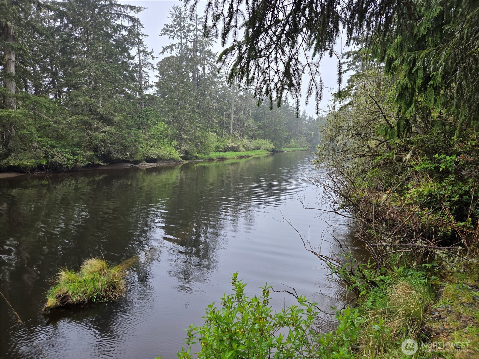 3183 Ocean Beach Road , Pacific Beach, WA 98571