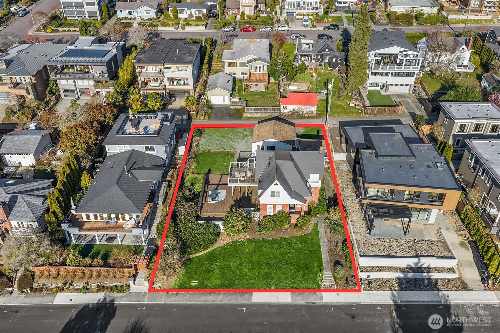 424 8th Avenue W, Kirkland, WA 98033