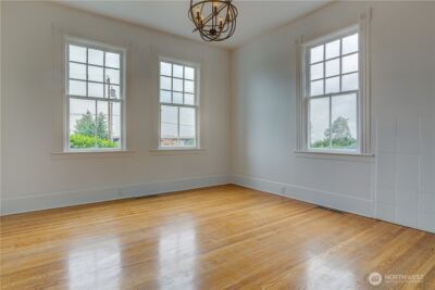 424 8th Avenue W, Kirkland, WA 98033 - Photo 17