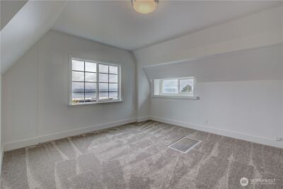 424 8th Avenue W, Kirkland, WA 98033 - Photo 20