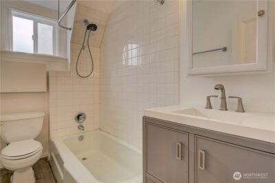 424 8th Avenue W, Kirkland, WA 98033 - Photo 23