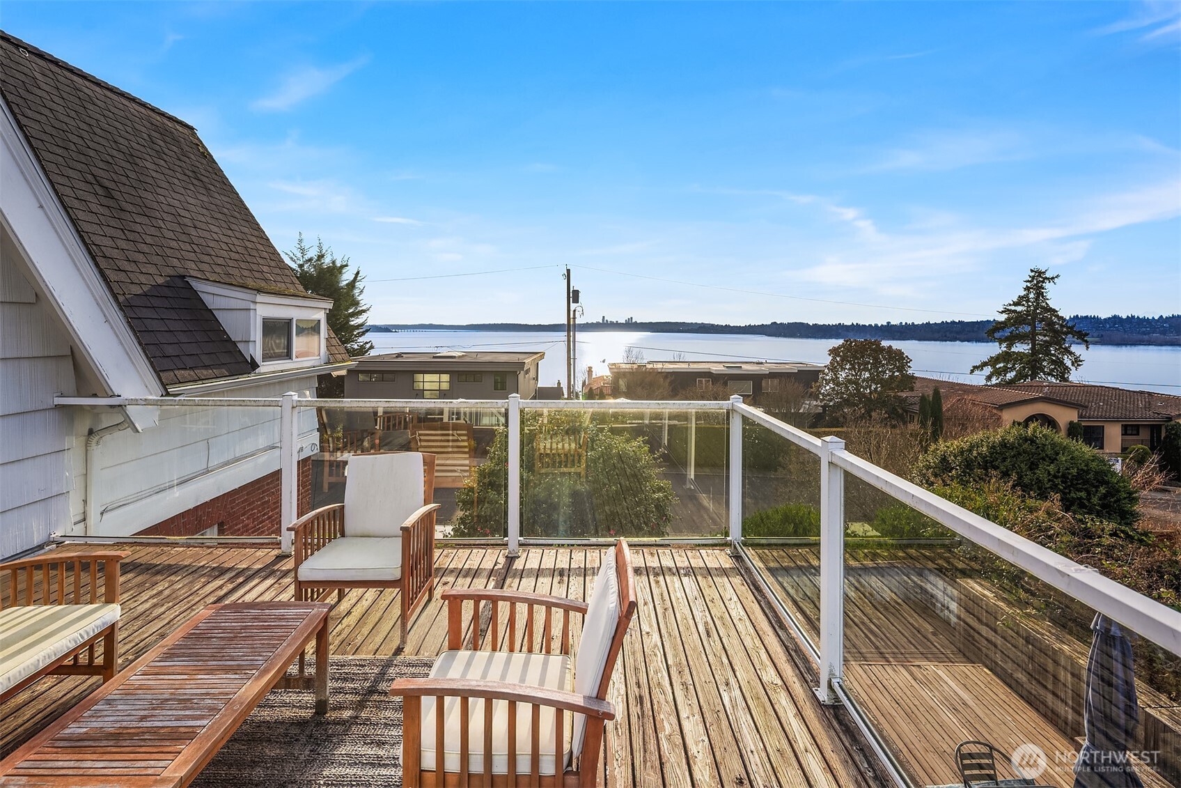 424 8th Avenue W, Kirkland, WA 98033