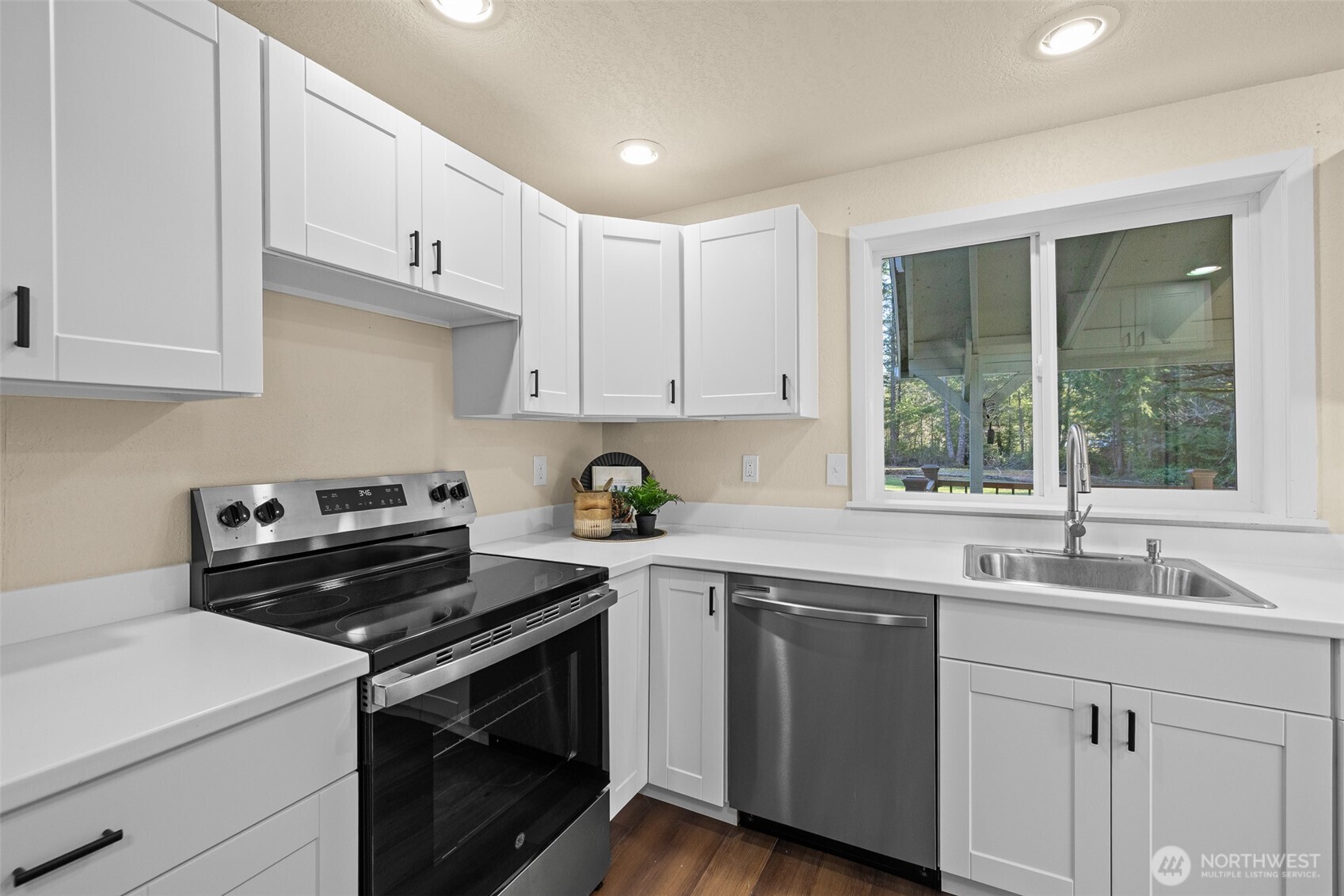 5403 Lone Star Lane NW, Bremerton, WA 98312