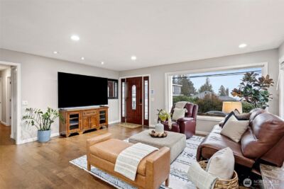 10205 Occidental Avenue S, Seattle, WA 98168 - Photo 10