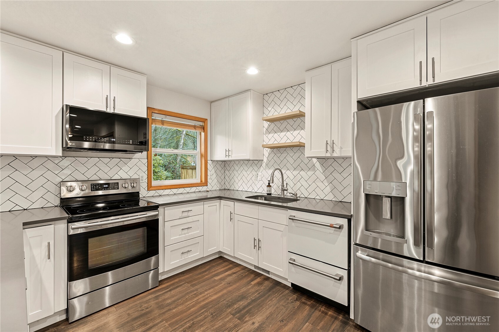 2717 Stanwood Bryant Road , Arlington, WA 98223