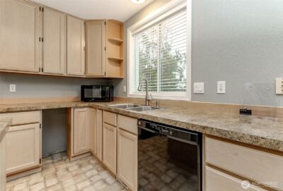 3020 E 240th Street Ct E, Spanaway, WA 98387 - Photo 7