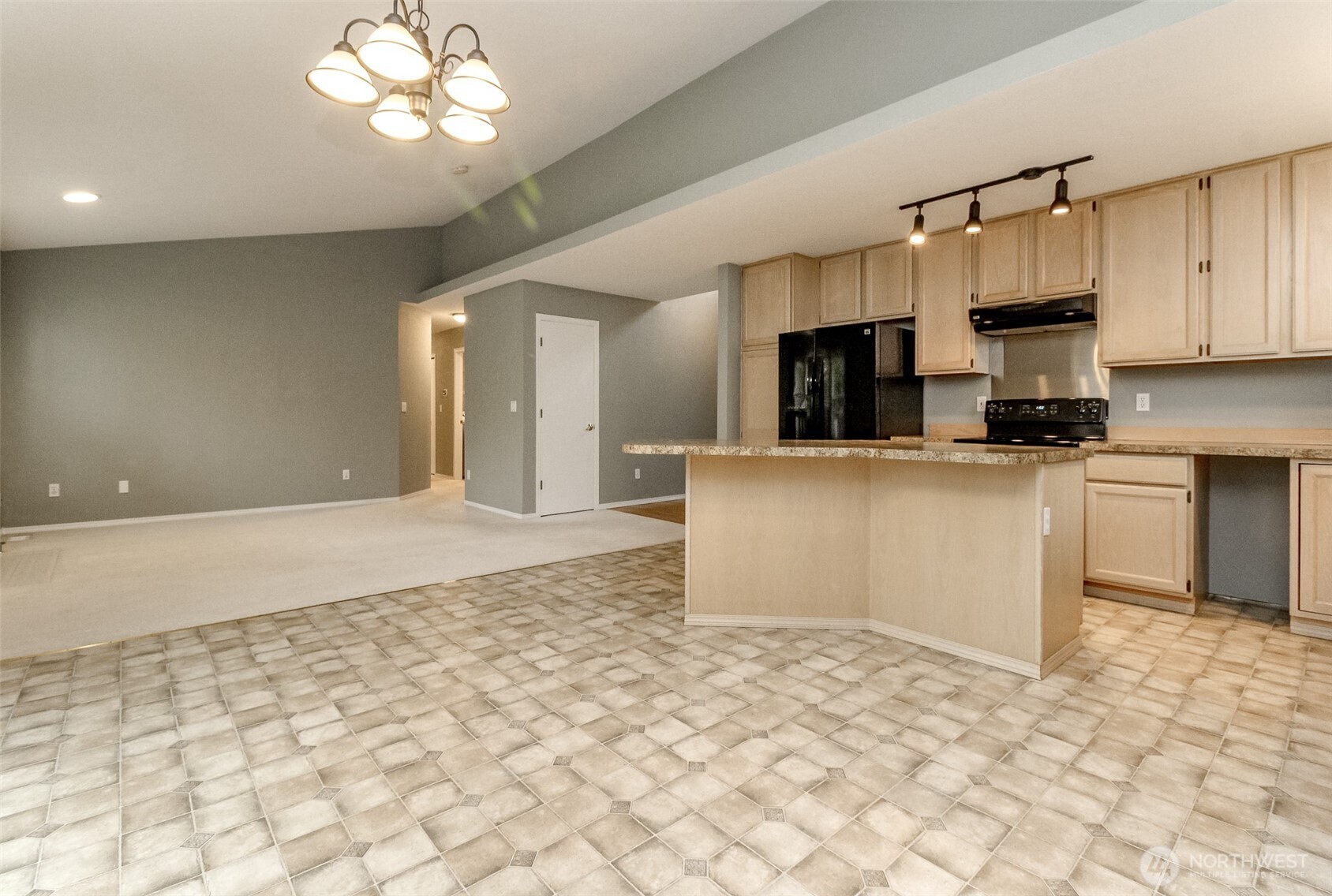 3020 E 240th Street Ct E, Spanaway, WA 98387