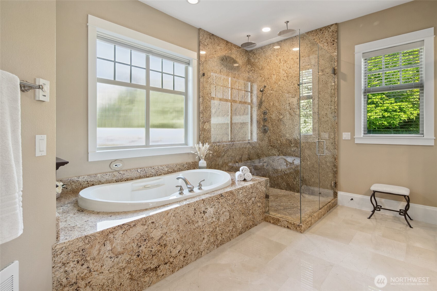 10000 NE 114th Circle , Vancouver, WA 98662