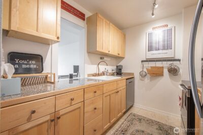 308 E Republican Street #508, Seattle, WA 98102 - Photo 14