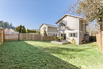 1018 CAMPBELL AVE , Port Angeles, WA 98362 - Photo 2