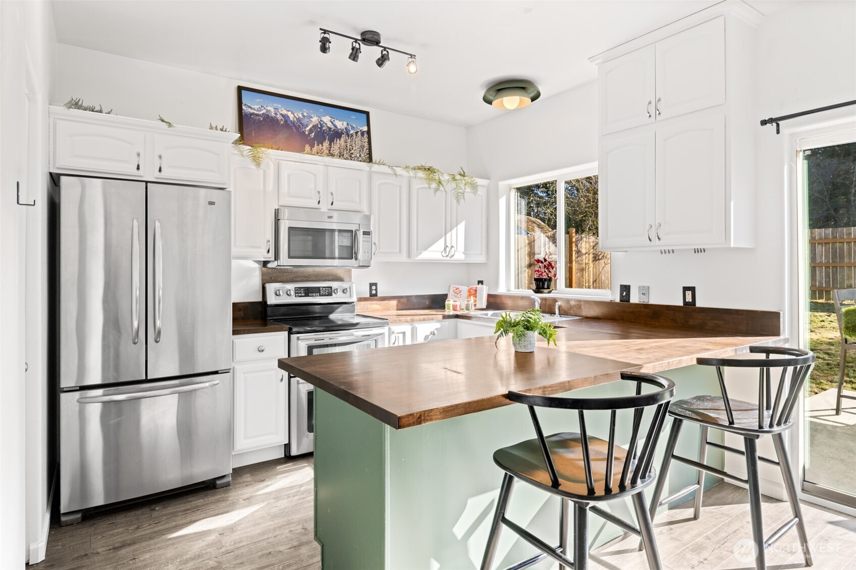 1018 CAMPBELL AVE , Port Angeles, WA 98362