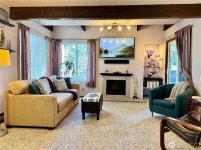 3015 127th Place SE #N-21, Bellevue, WA 98005 - Photo 2