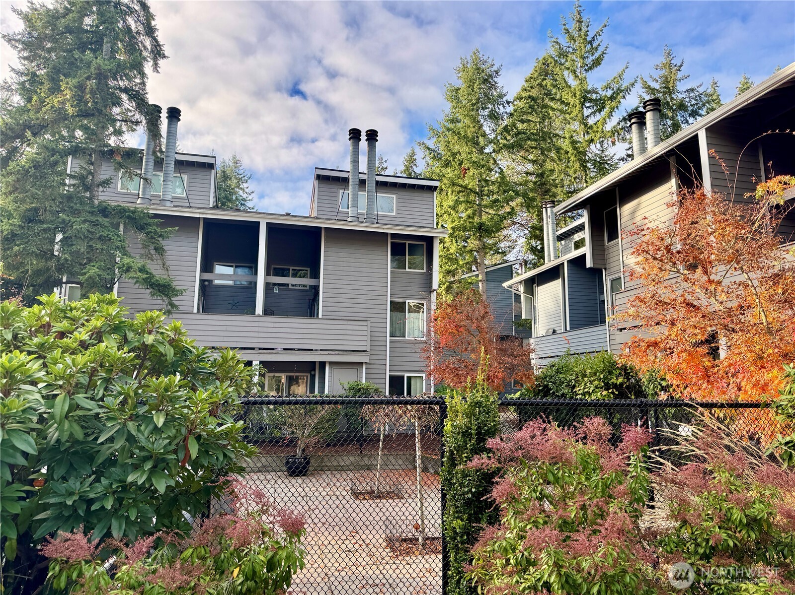 3015 127th Place SE #N-21, Bellevue, WA 98005