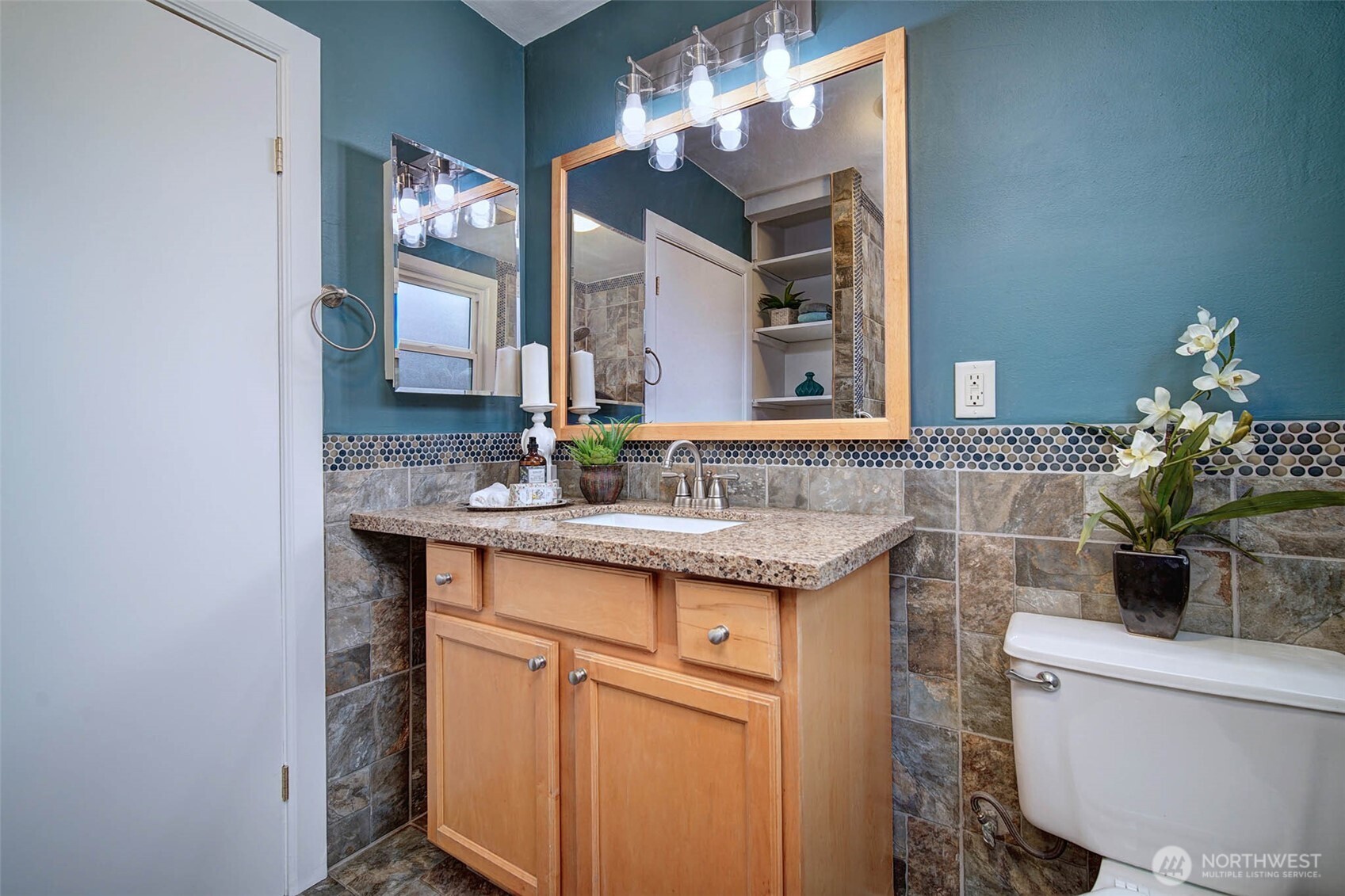 10633 21st Avenue SW, Seattle, WA 98146