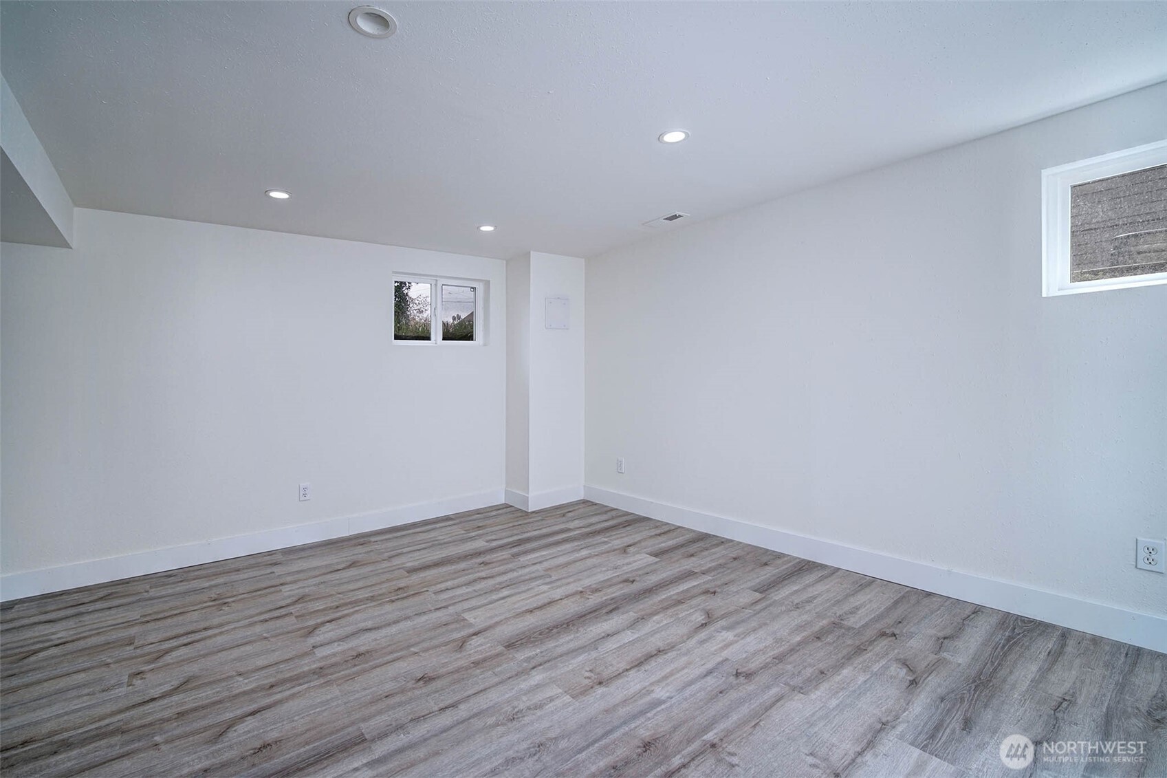 10633 21st Avenue SW, Seattle, WA 98146