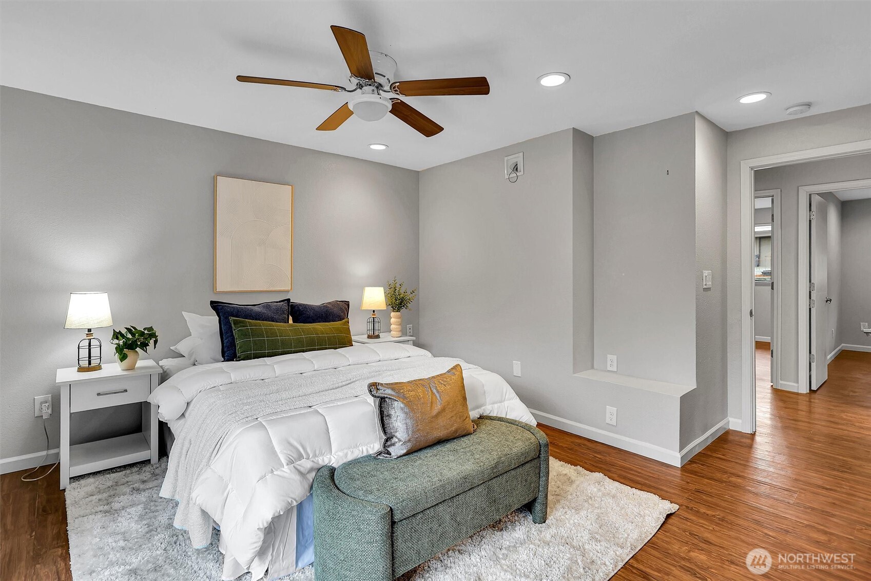 16825 17th Avenue SE, Bothell, WA 98012