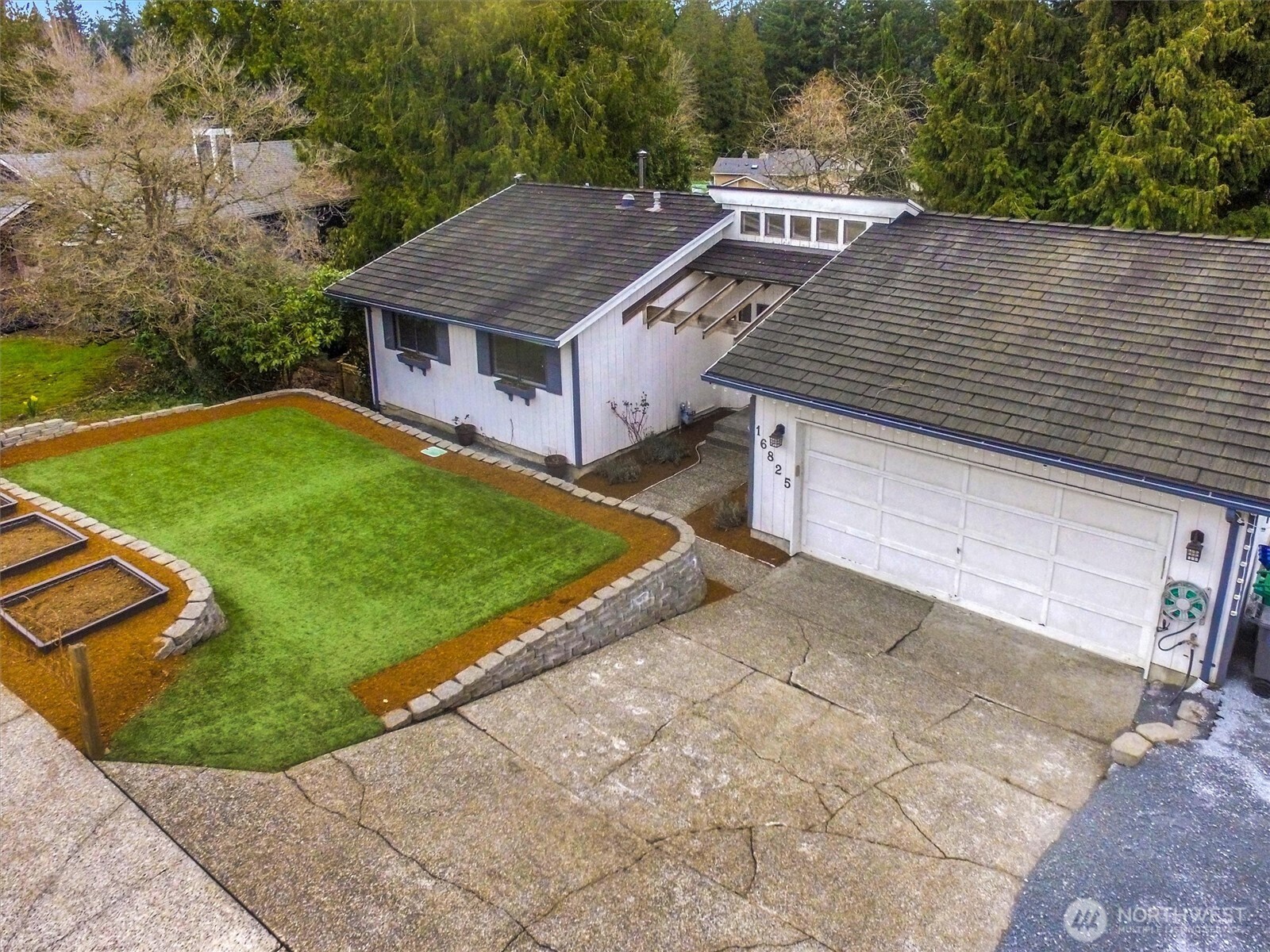 16825 17th Avenue SE, Bothell, WA 98012